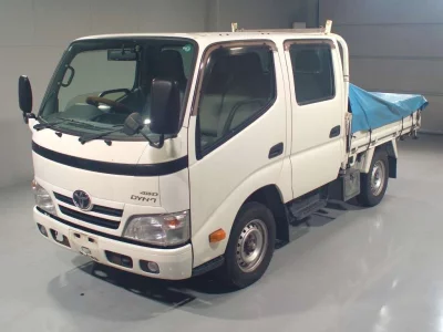 TOYOTA DYNA
