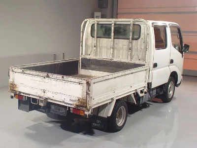 TOYOTA DYNA