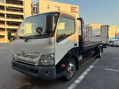 TOYOTA DYNA