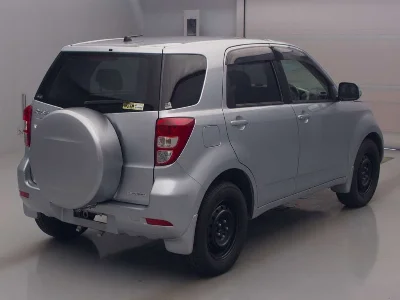 TOYOTA RUSH
