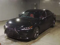 Цена авто Lexus ES300h с аукционов Японии, номер кузова AXZH10, пробег 57 000, оценка 3