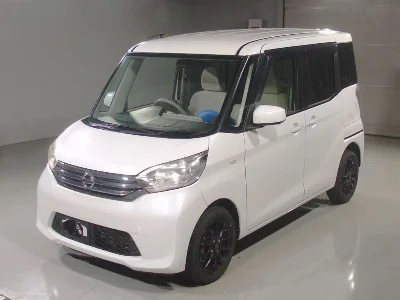 NISSAN DAYZ ROOX