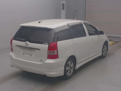 TOYOTA WISH