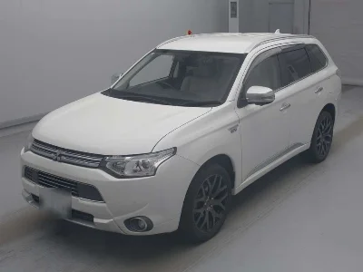 MITSUBISHI OUTLANDER PHEV