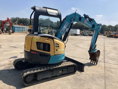 KUBOTA KUBOTA