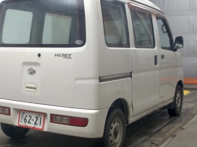 DAIHATSU HIJET VAN