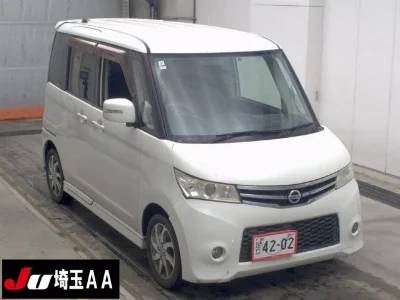 NISSAN ROOX