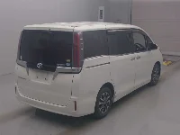 Цена авто Toyota Esquire с аукционов Японии, номер кузова ZRR80G, пробег 70 000, оценка 7