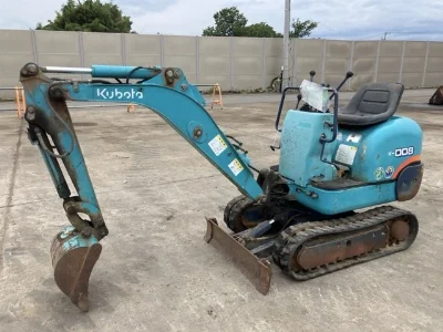 KUBOTA KUBOTA