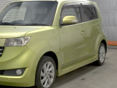 TOYOTA BB