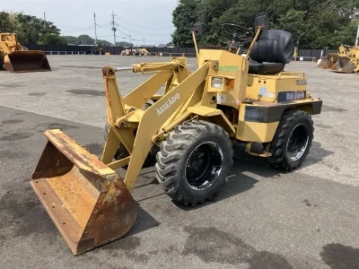 KUBOTA KUBOTA