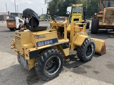 KUBOTA KUBOTA