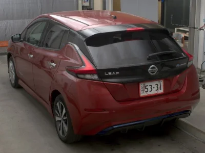 NISSAN LEAF