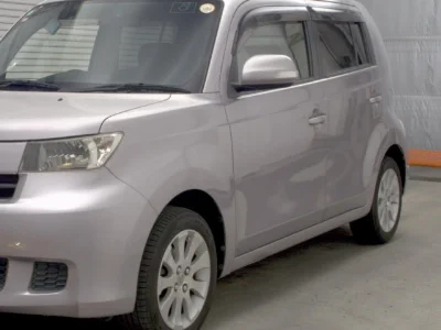 TOYOTA BB