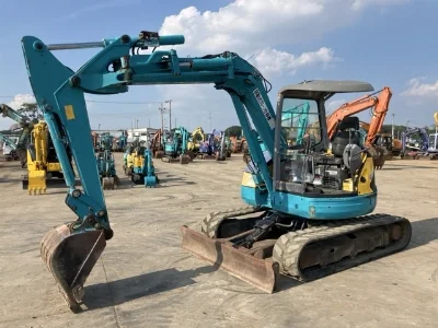 KUBOTA KUBOTA