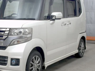 HONDA N BOX PLUS