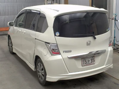 HONDA FREED