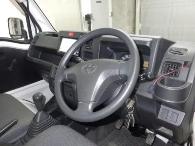 TOYOTA PIXIS TRUCK