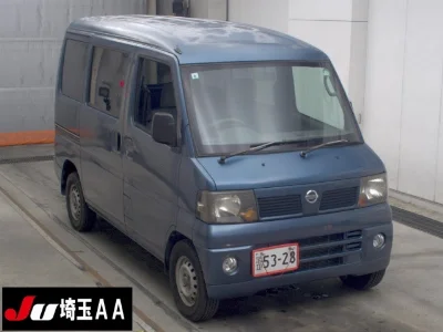 NISSAN CLIPPER VAN