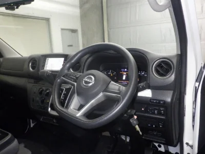 NISSAN CARAVAN