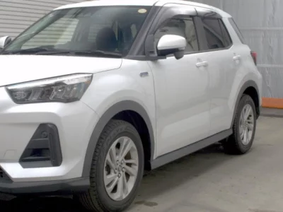DAIHATSU ROCKY