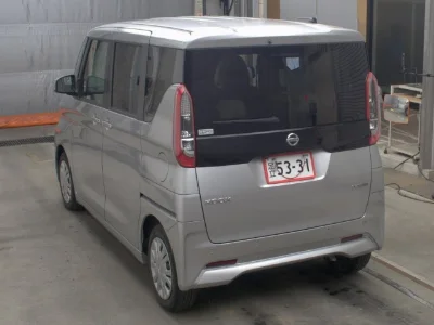 NISSAN ROOX