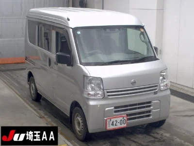 NISSAN CLIPPER VAN