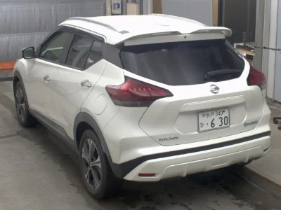 NISSAN KICKS