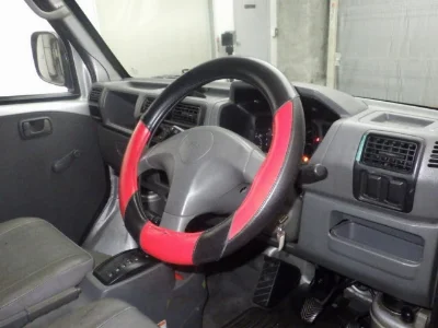 NISSAN CLIPPER VAN