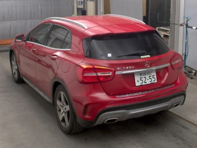MERCEDES BENZ GLA