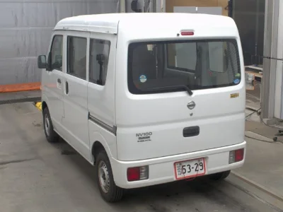 NISSAN CLIPPER VAN
