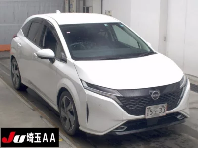 NISSAN AURA