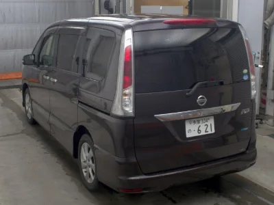 NISSAN SERENA