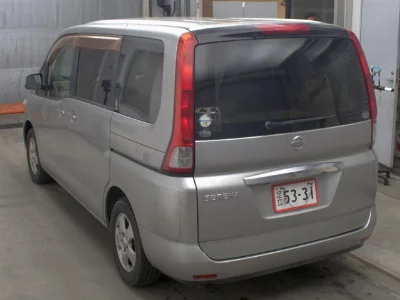 NISSAN SERENA