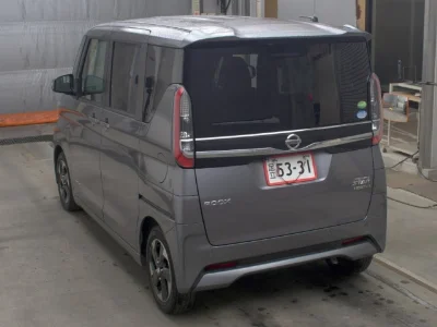 NISSAN ROOX