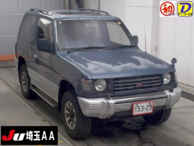 MITSUBISHI PAJERO