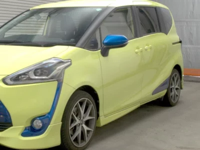 TOYOTA SIENTA