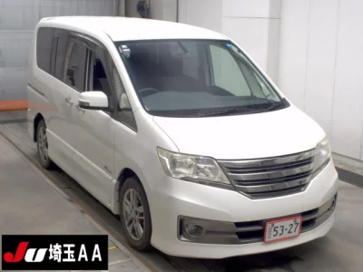 NISSAN SERENA