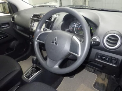 MITSUBISHI MIRAGE