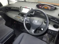 Цена авто Honda Freed с аукционов Японии, номер кузова GB3, пробег 72 000, оценка 2