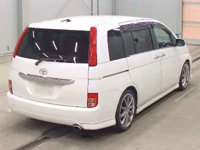 TOYOTA ISIS