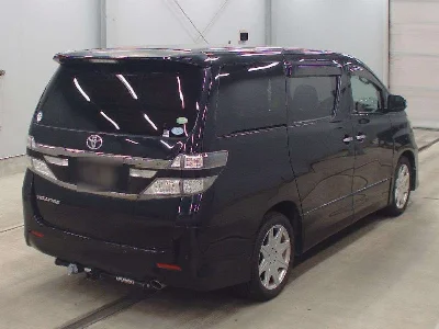TOYOTA VELLFIRE