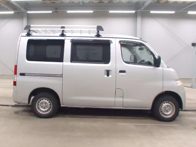 TOYOTA TOWN ACE VAN