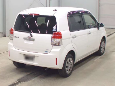 TOYOTA SPADE