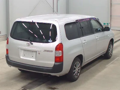TOYOTA SUCCEED