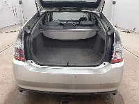 Цена авто Toyota Prius с аукционов Японии, номер кузова NHW20, пробег 189 000, оценка 6