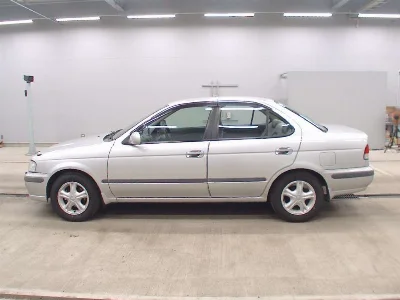 NISSAN SUNNY