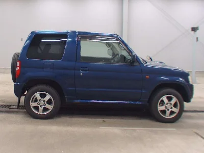 MITSUBISHI PAJERO MINI