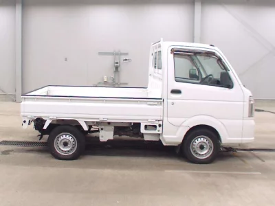NISSAN CLIPPER TRUCK