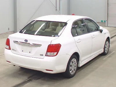 TOYOTA COROLLA AXIO